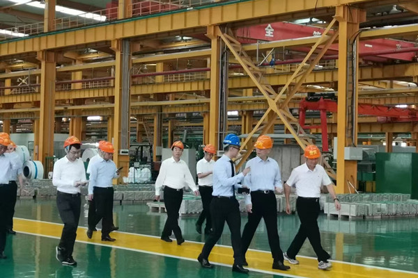 寧波雙鹿集團（富邦）電池領(lǐng)導一行蒞臨我司考察交流 圖1