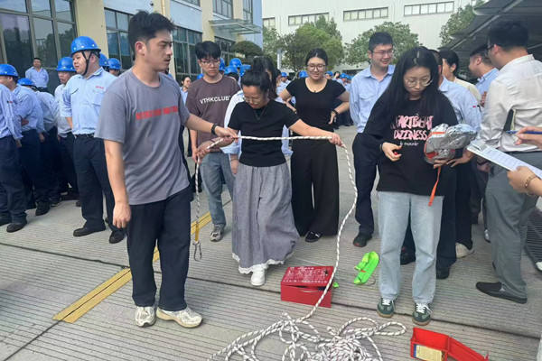 筑牢安全防線！奇億金屬開展全員安全消防實戰(zhàn)培訓(xùn) 圖4