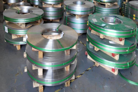 304不銹鋼帶生產(chǎn)廠家如何選擇?